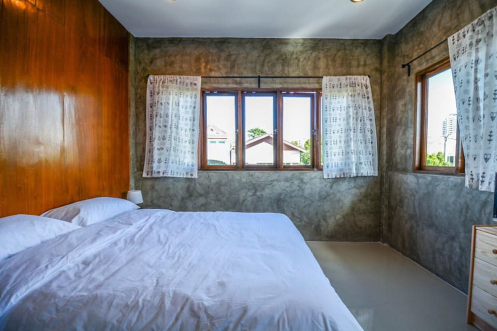 Hotel The Ghee House Čiang Mai Exteriér fotografie